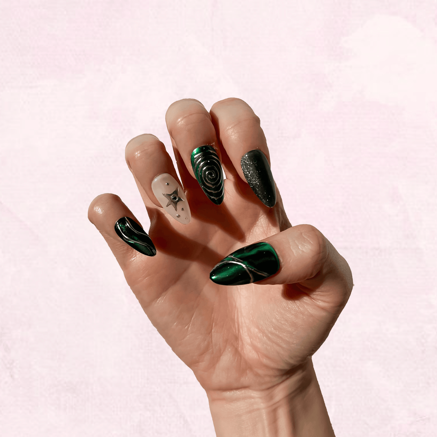 reusable press-on nails Men Are From Mars π½ (2 sets) - Chipped Social π
π» - the microchip manicure