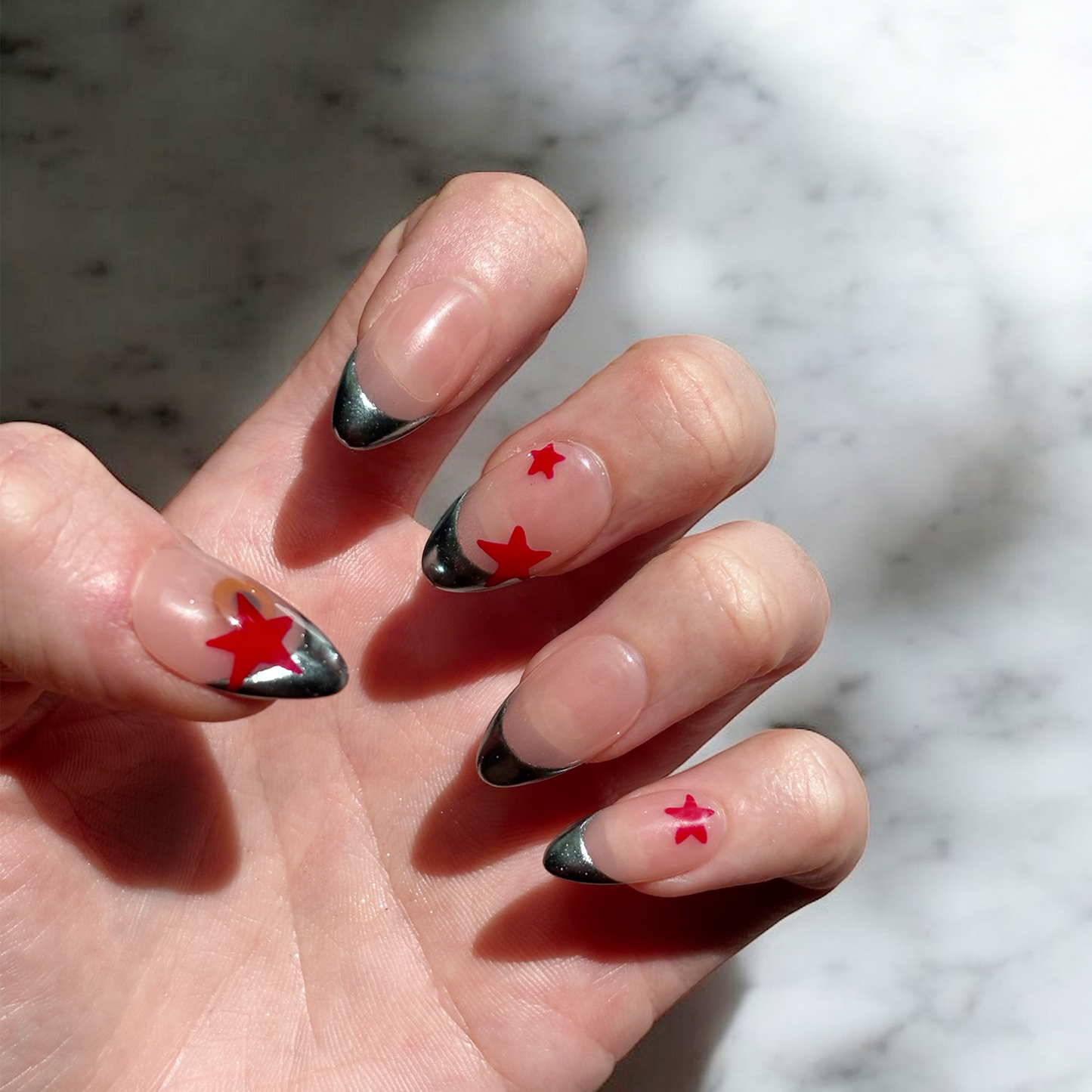 reusable press-on nails Accelerate 🇺🇸 - Chipped Social 💅🏻 - the microchip manicure