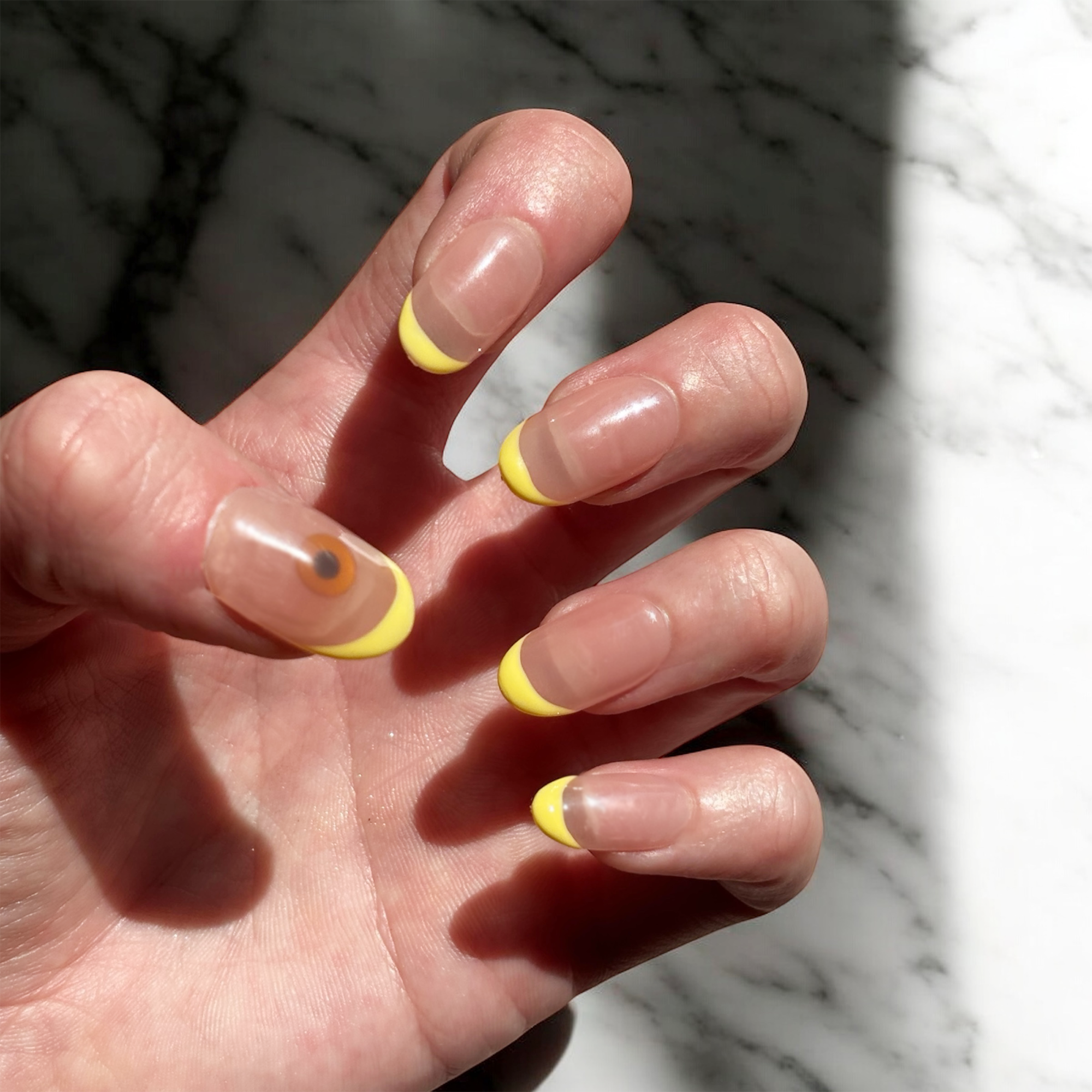 reusable press-on nails 🍋 WHEN LIFE GIVES YOU LEMONS 🍋 - Chipped Social 💅🏻 - the microchip manicure