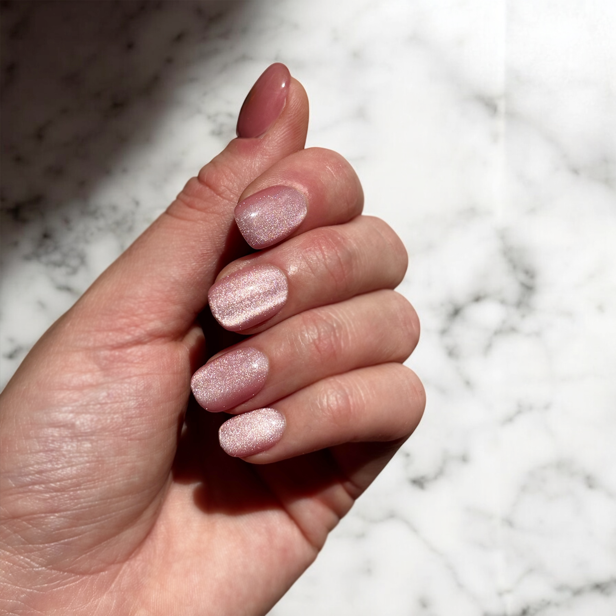 reusable press-on nails 👄 BUBBLE POP 👄 - Chipped Social 💅🏻 - the microchip manicure
