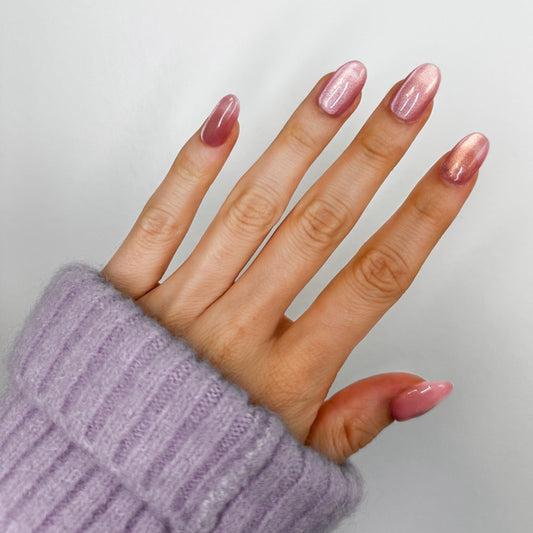 reusable press-on nails Do You Love Me? 💗 - Chipped Social 💅🏻 - the microchip manicure